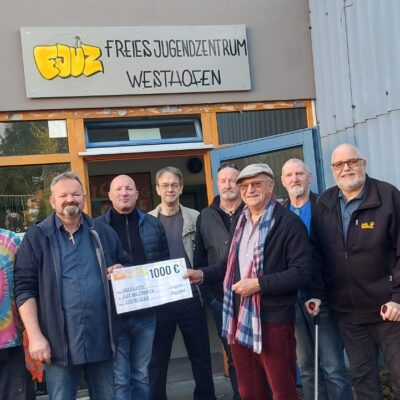 DIE NIEDERSTE NACHBARSCHAFT SPENDET 1000€ FÜR UNSERE KINDER UND JUGENDLICHEN